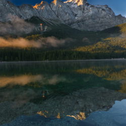 Eibsee mit Blick auf die Zugspitze